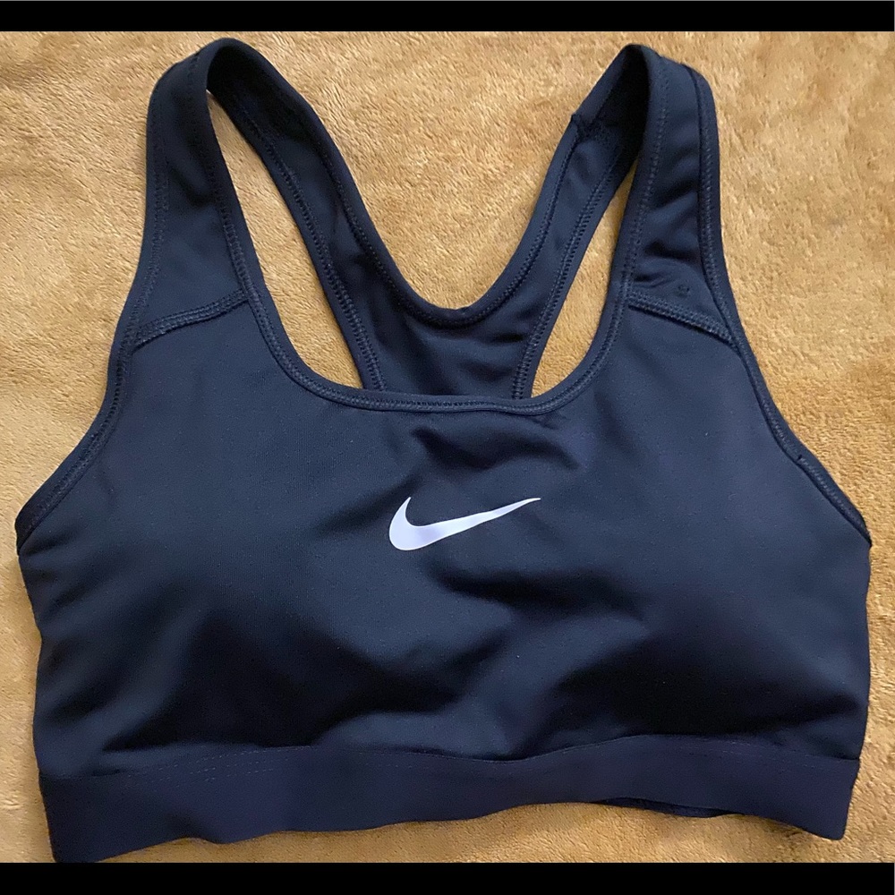 Awesome Nike Sports Bras DEAL!! - Picture 2 of 3